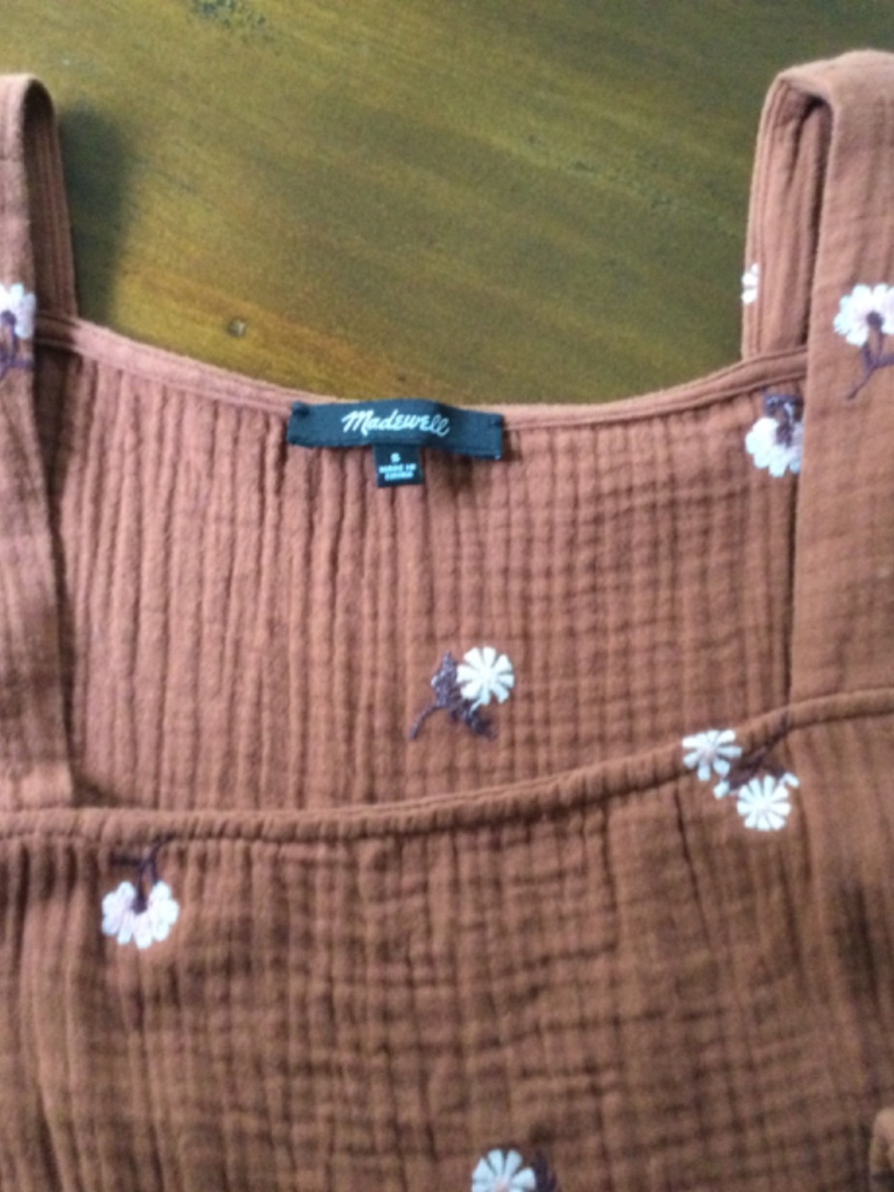 Madewell top. Size small. Excellent condition. Small. - Picture 3 of 3